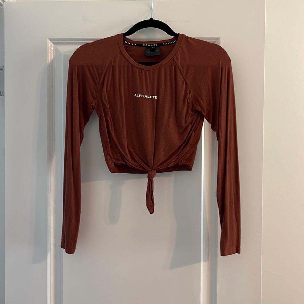 Alphalete Long Sleeve Crop